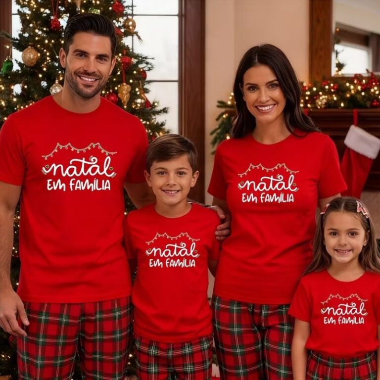 Camiseta Feliz Natal kit Família Feminina Masculi