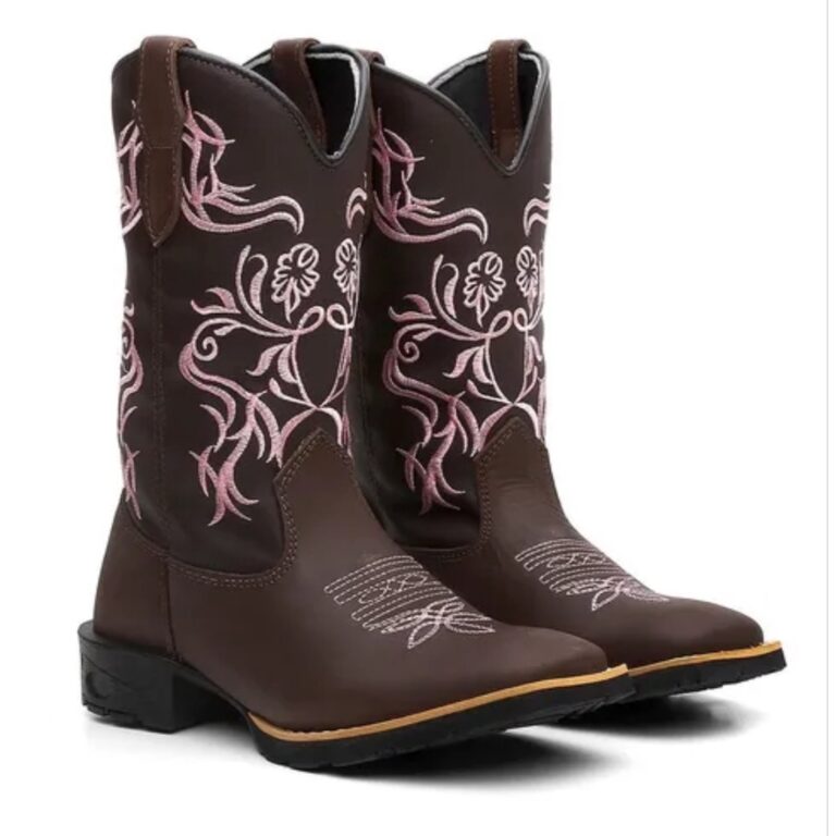 Bota Texana Feminina Country Bico Quadrado Em Cour