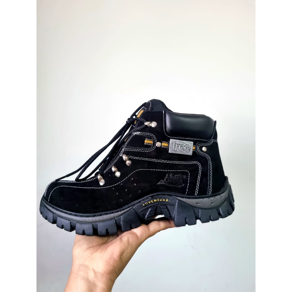 Bota coturno masculino adventure  com palmilha em 