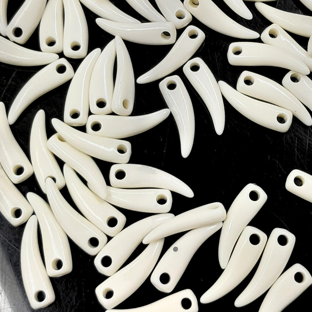 Pingente Dente de Resina 23mm 250g