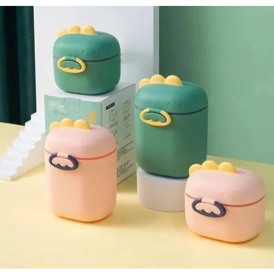 Pote Dosador de Leite em Pó Infantil com Colher M