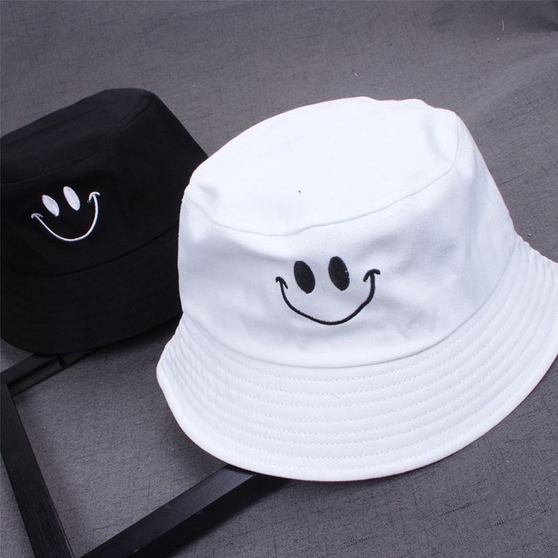 Bone Chapeu Bucket Hat Smile Sorriso Preto /Branco