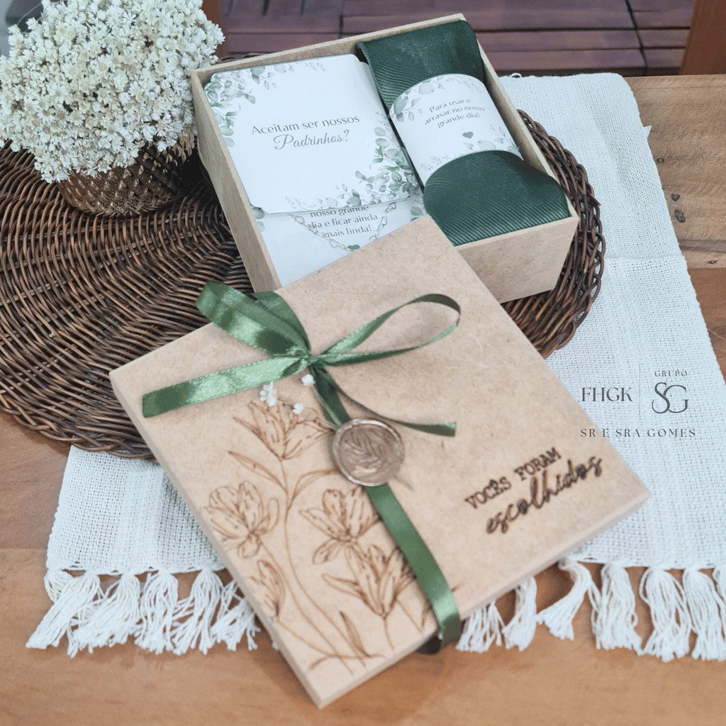 Caixa Convite Casal Para Padrinhos Decorada com La