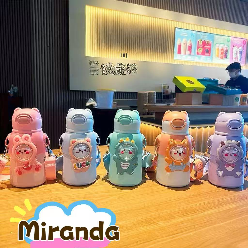 Garrafa térmica infantil  com canudo e alça 500/