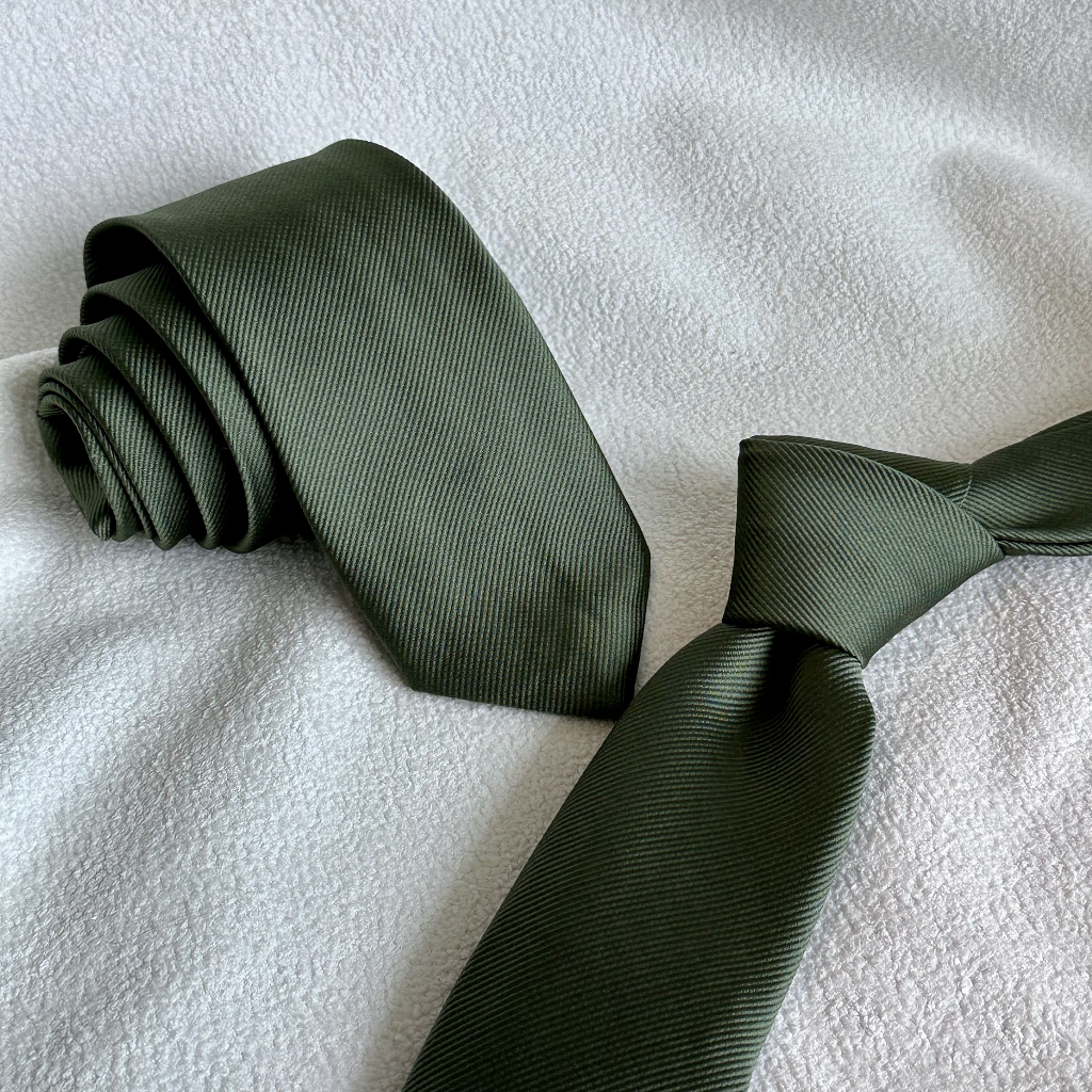 02 Gravata Masculina Slim Verde Oliva Padrinho Cas
