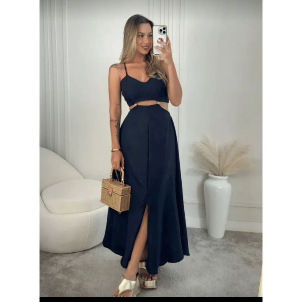 Vestido Longo Feminino com Fenda  Tecido Leve, Ele