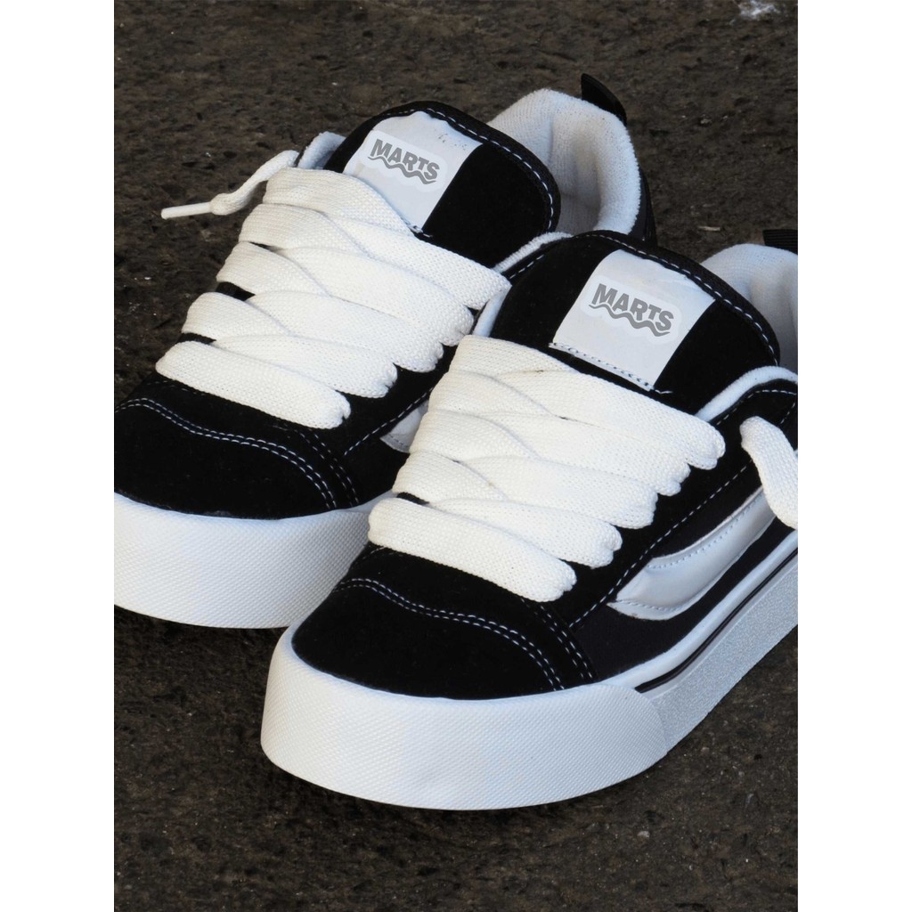 Tênis Preto e Branco Levi Kn Estilo Skatista Unis