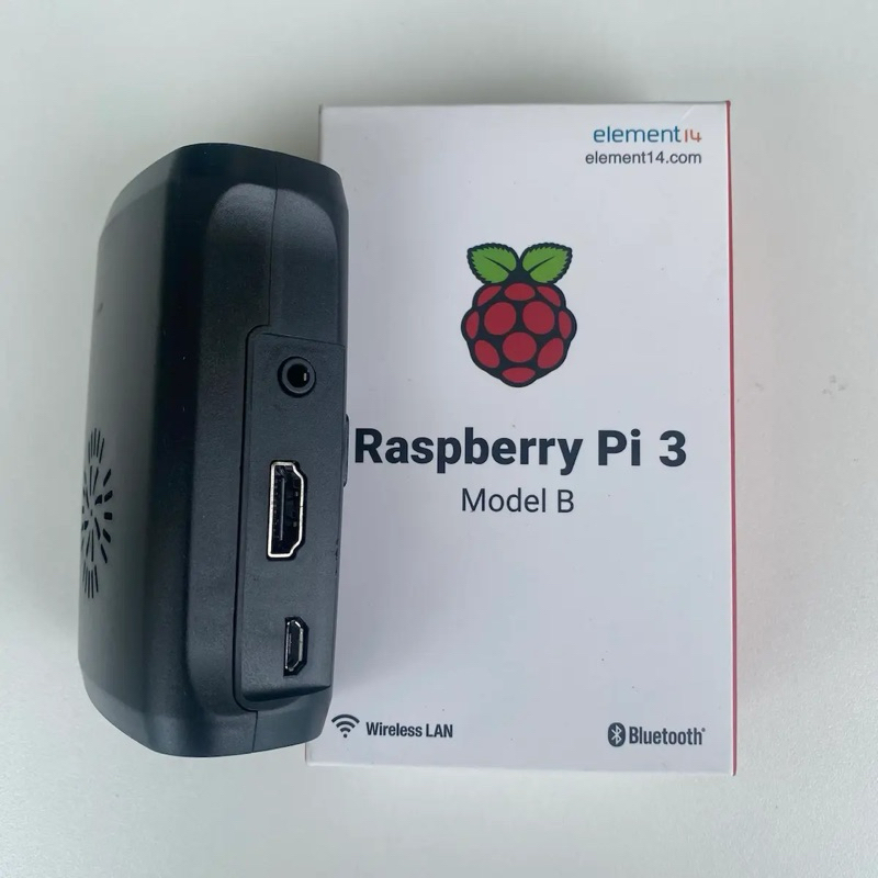 RASPBERRY PI 3 MODEL B + CASE + CABOS HDMI / USB