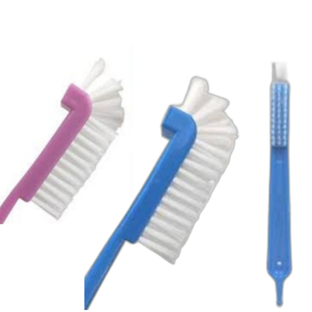 ESCOVA PARA LIMPEZA DE MAMADEIRAS E BICOS  CEFISA