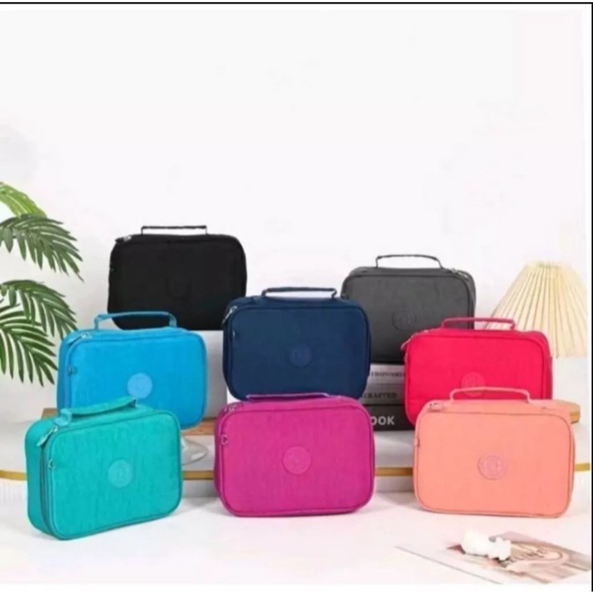 Estojo Com Divisória Escolar Juvenil Resistente A