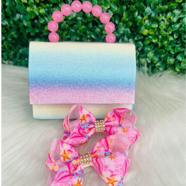 kit bolsinha infantil perola + 2 laço para menina