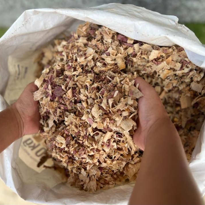 Serragem de madeira mista para Adubaçao de Planta