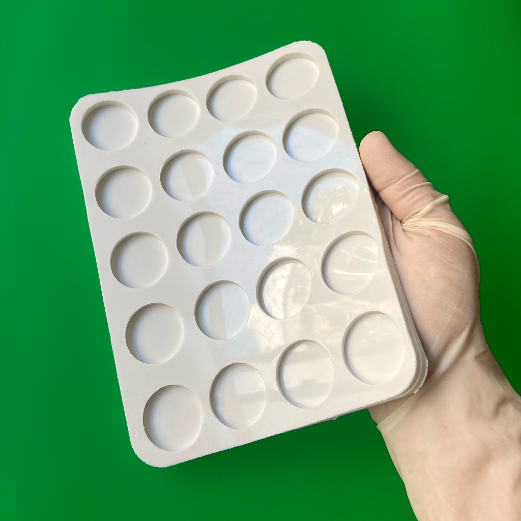 Molde Círculo com 20 cavidades sem furo – 3