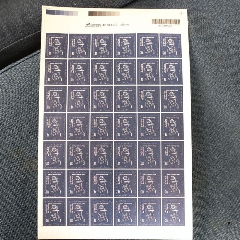 42 selos de primeiro porte para cartas em geral