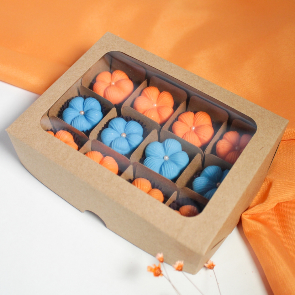 Caixa kraft com Visor para 12 doces (16x12x4)