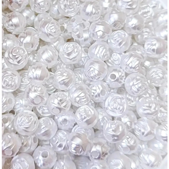 Flor Perolada com Furo Passante