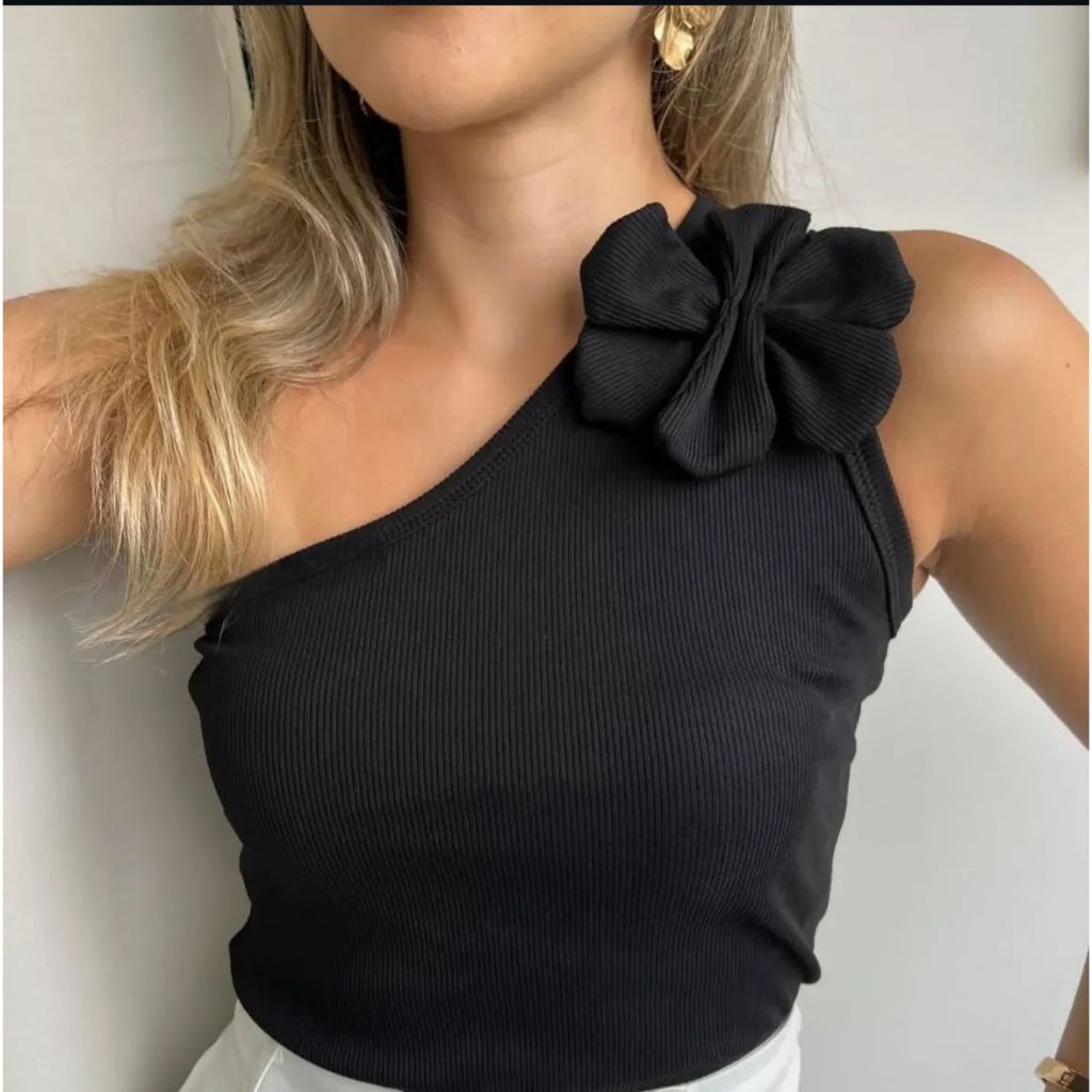 Blusa Ribana Com Detalhe De Flor Elegante e Confor