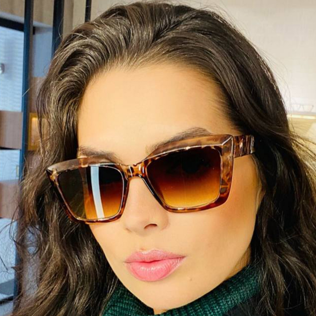 Óculos de Sol Feminino Moderno Blogueira Novidade