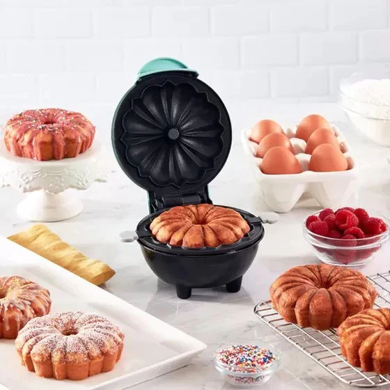 Mini Máquina De Fazer Bolo Bundt Maker 110v 5 Cor