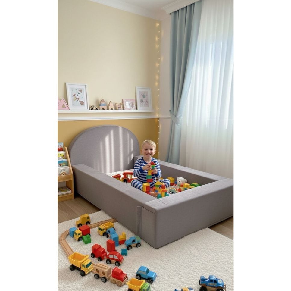 Cama Infantil estilo Montessoriana Cinza para colc