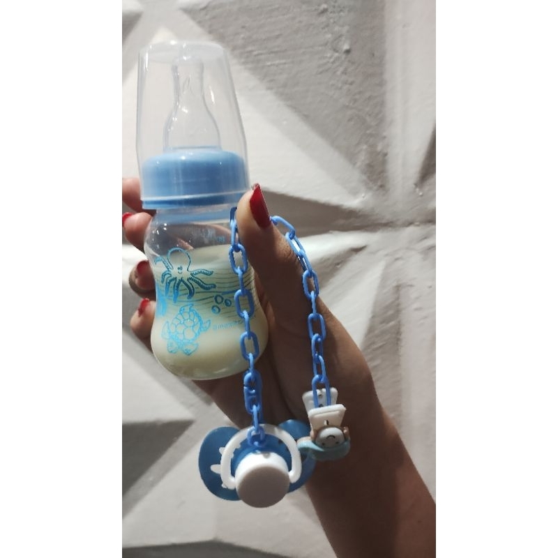Kit Mamadeira com leitinho falso e chupeta com im�