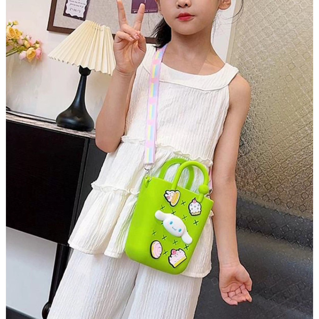 Bolsa Infantil Transversal Colorida em Silicone Pi