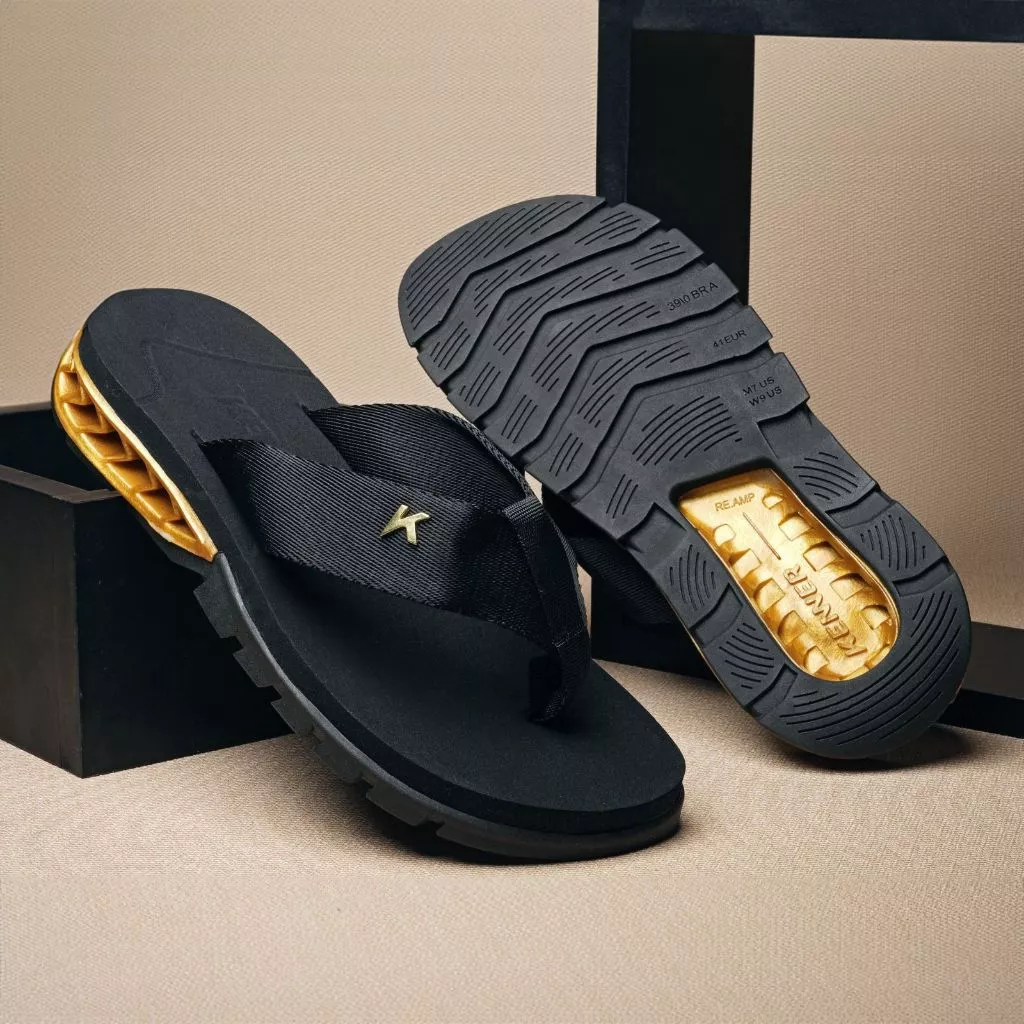 Chinelos Masculinos e Femininos Confortáveis em O