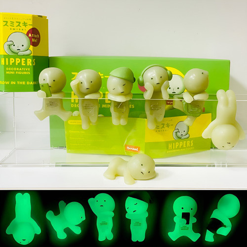 Kit 12 Boneco Brilha Smiski Colecionável Sonny An