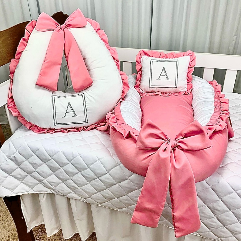 Ninho Redutor de Berço + Almofada De Amamentaçã