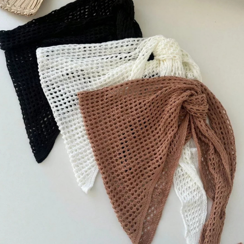 Lenço Bandana de Tricot Feminina Estilo Crochê A