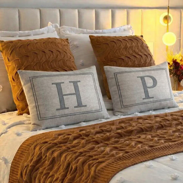 Almofadas Letras Iniciais em Linho bege /Decoraç�