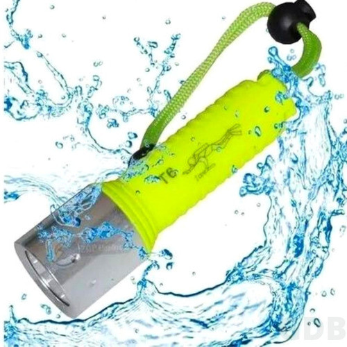 Lanterna Para Mergulho Noturno Led a Prova Dagua P