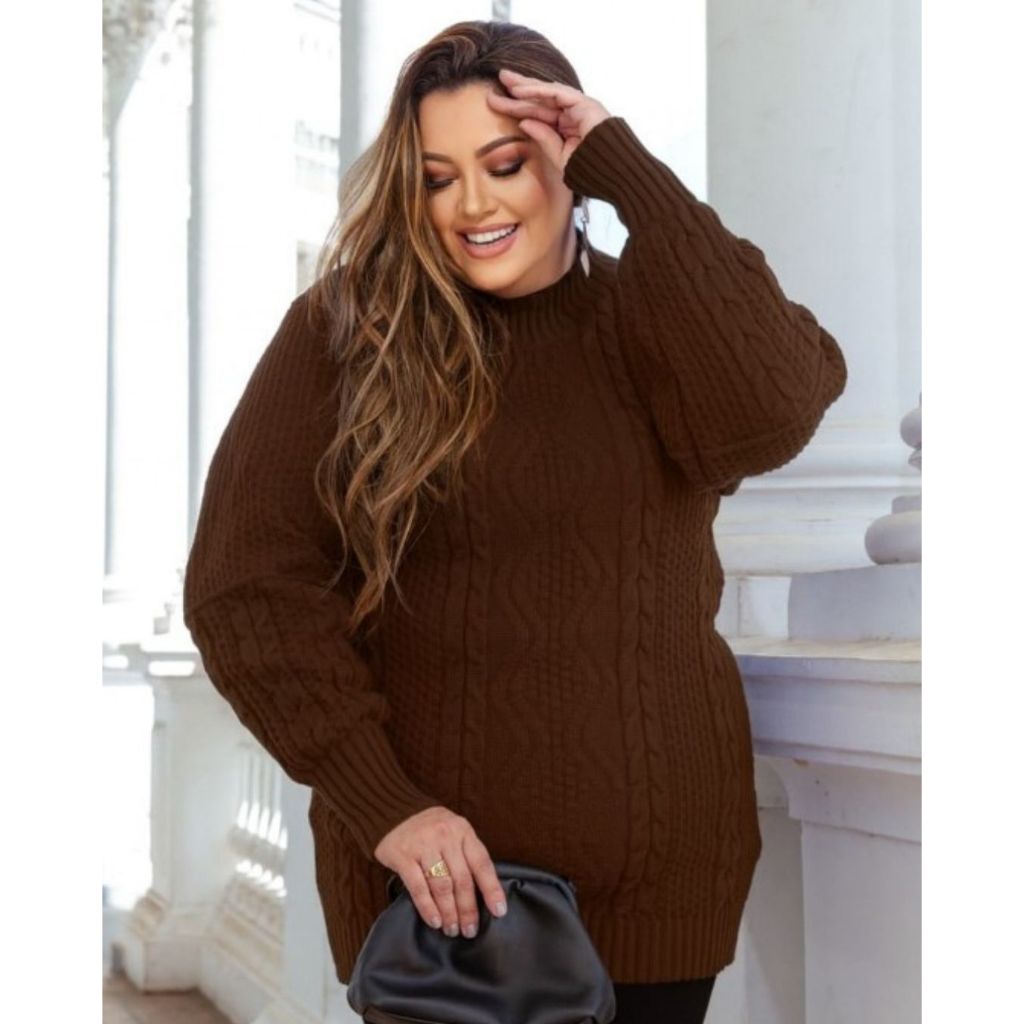 Blusa Feminina Tricô Plus Size Detalhes em Tranç