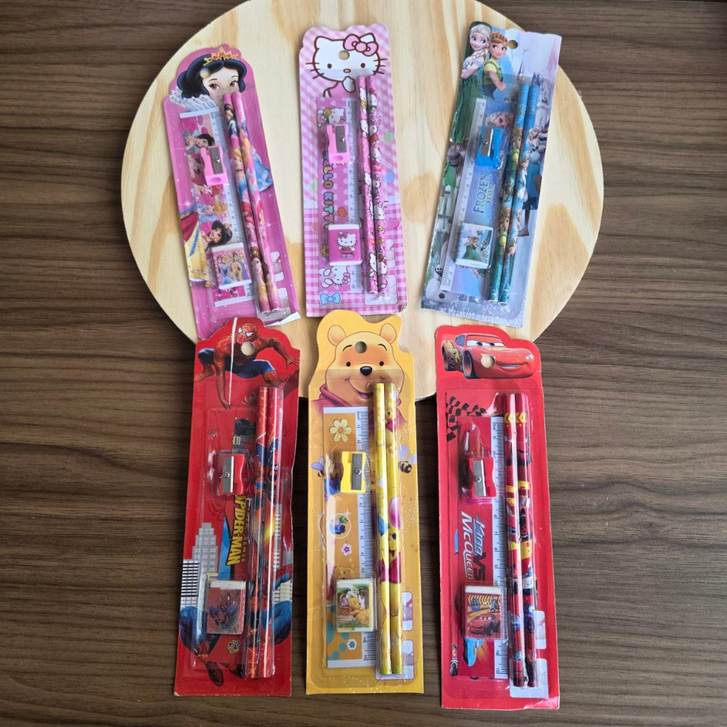 Kit Lápis + borracha+ apontador+regua  Hello Kitt