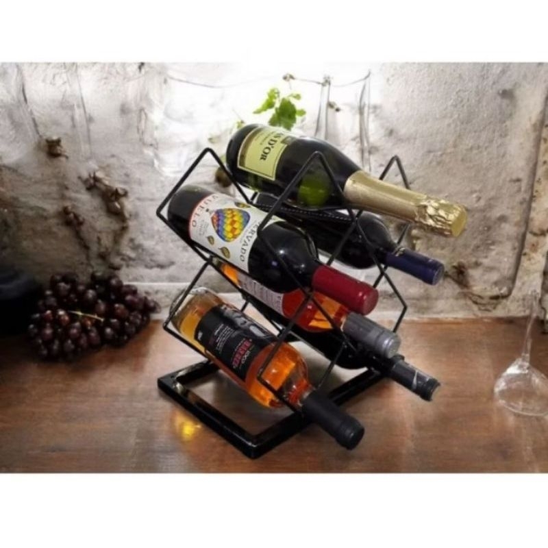 Adega organizadora de vinho, altamente resistente.