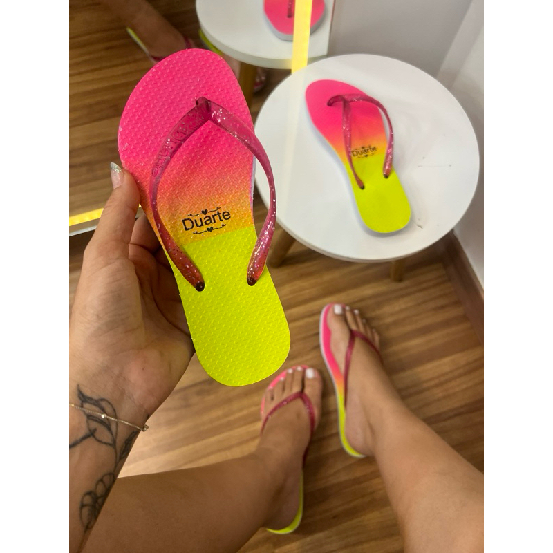 Chinelo Feminino Duarte com Glitter Estampa Degrad