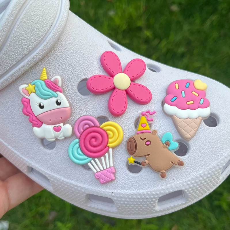 Pin Botton Enfeite doces fofos| enfeite para sapat