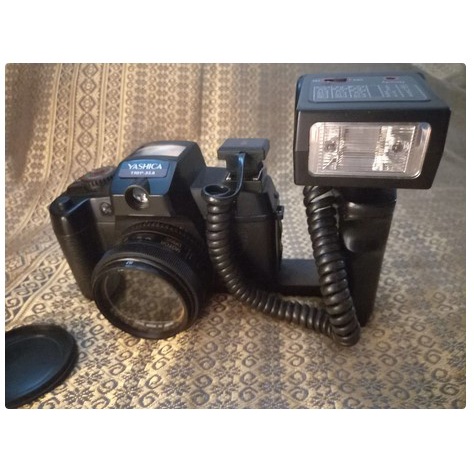 máquina fotográfica yashica trip 35A no estado