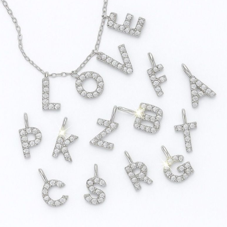 Colar Feminino com Letra Inicial Cravejada  Corren