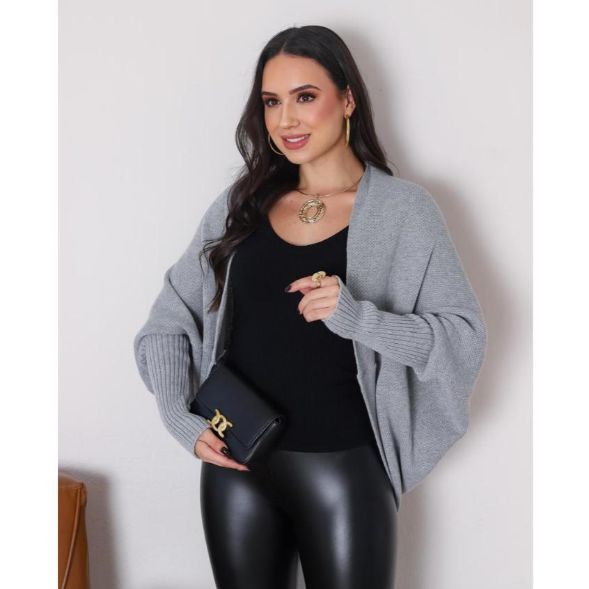 Capa Poncho Blusa Feminina em Tricot Manga Longa O