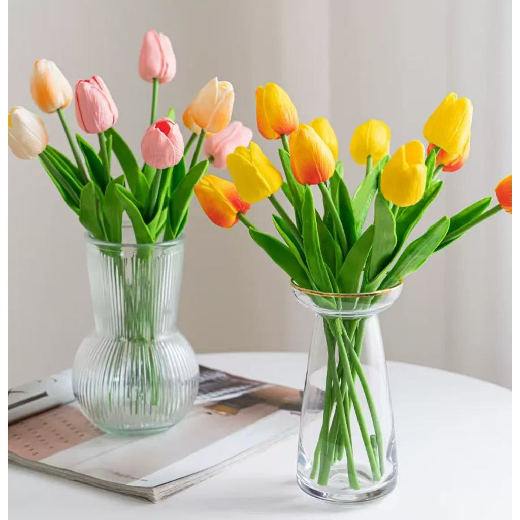 Buquê Artificial de Tulipas com 10 Ramos/H0069