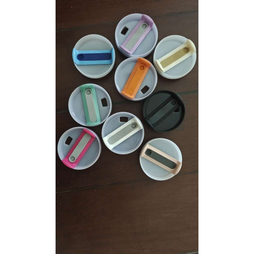 Copo Quencher Térmico 1200ml Tampa e Canudo peça