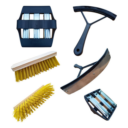 Limpeza Cavalo Rodo Raspador + Escova + Raspadeira