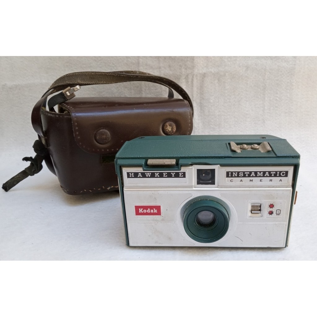 Antiga câmera analógica fotográfica Kodak Insta