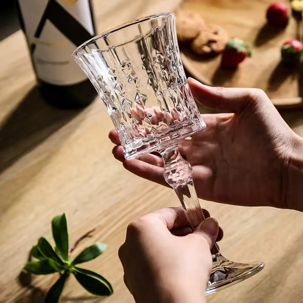 Jogo com 6 Taças em Vidro para Vinho Agua e Suco 