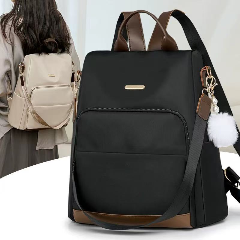 Mochila Feminina Casual Em Nylon Grande Capacidade