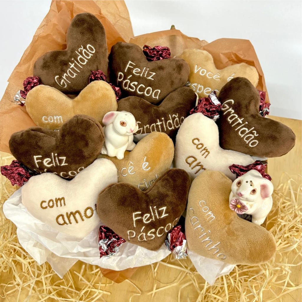 Kit 4/8/12 Coração de Pelúcia Feliz Páscoa Cho