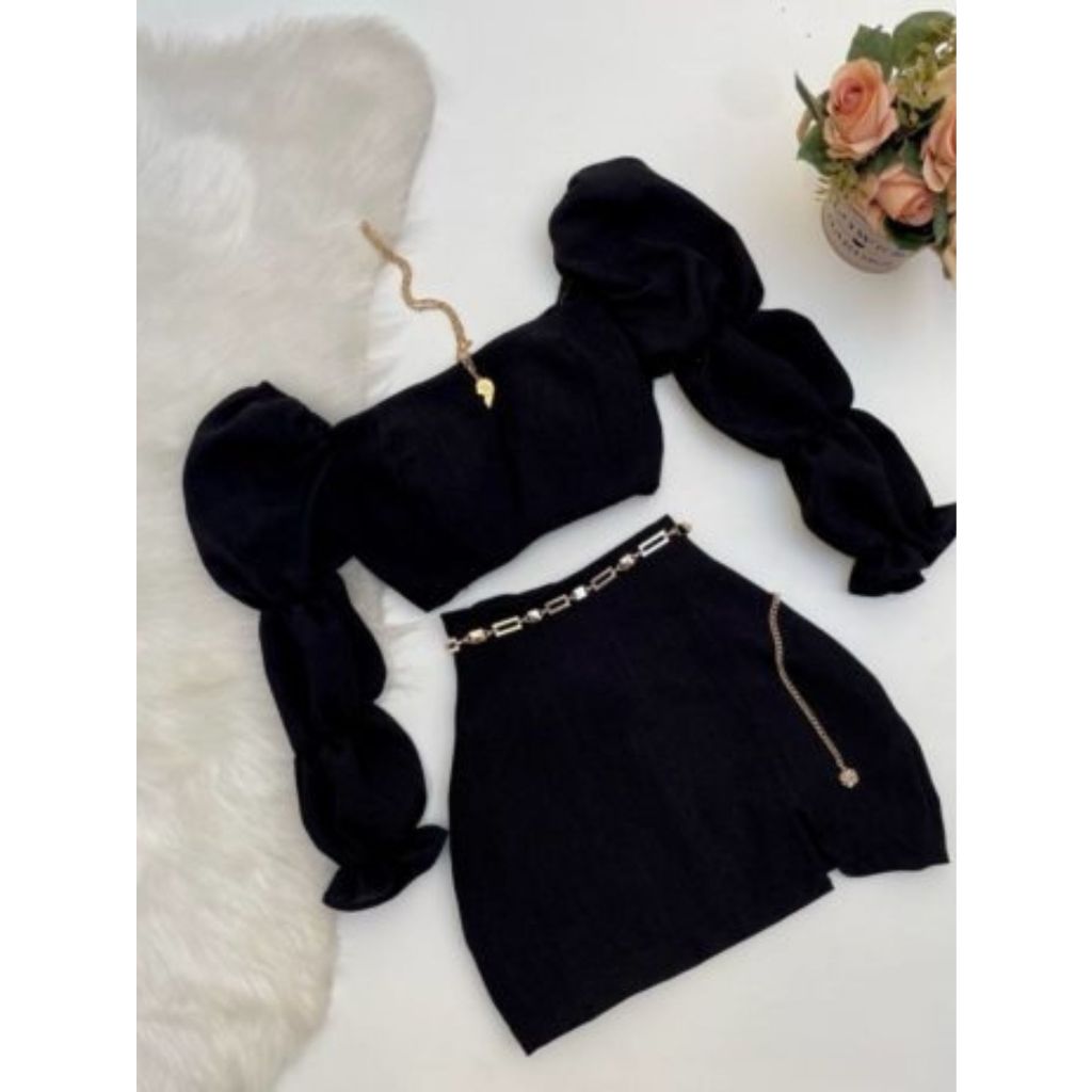 Conjunto feminino em linho saia curta + cropped de