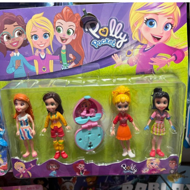 Cartela Da Polly pocket com 4 bonecas Mais acessó