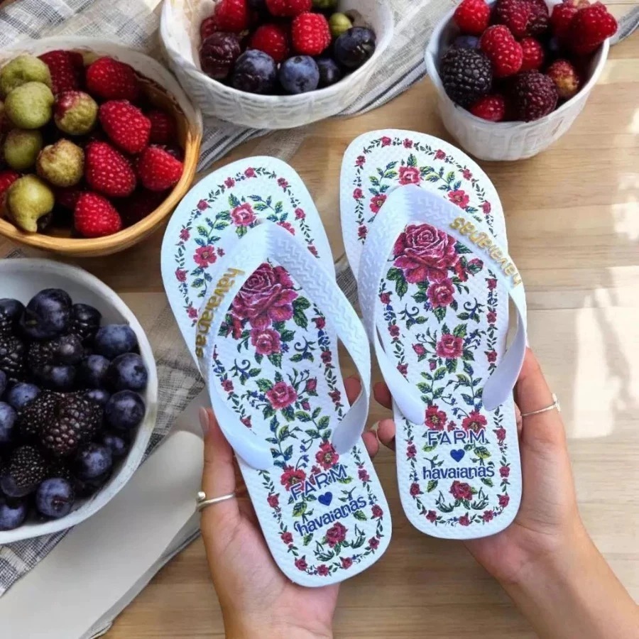 Chinelo Verão Estilo Brasileiro Feminino Floral E